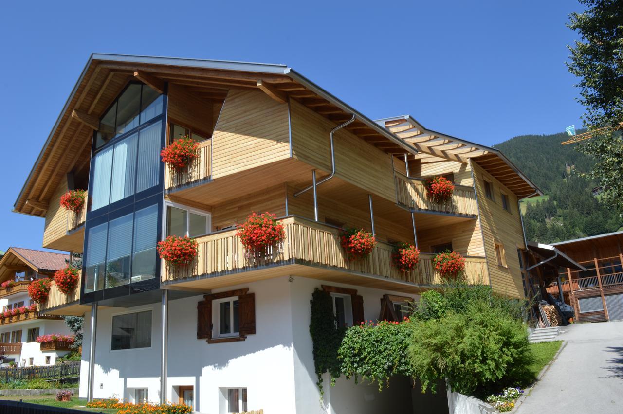 Apartments Bachmann San Candido Exteriér fotografie